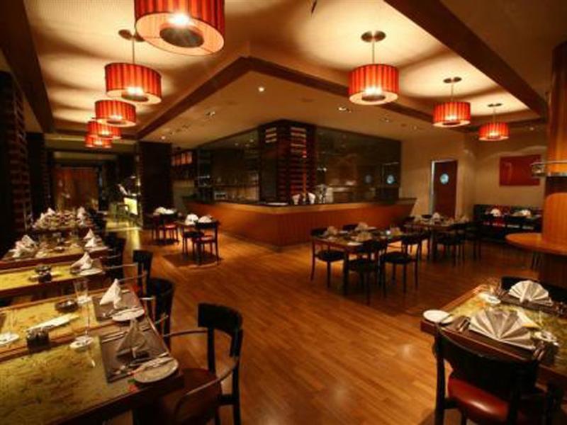 Le Commodore Hotel Beirut Luaran gambar