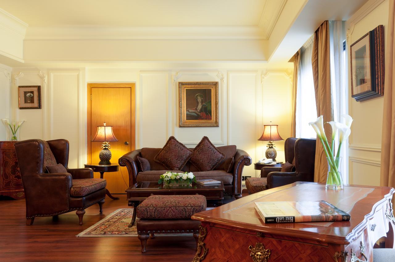Le Commodore Hotel Beirut Luaran gambar