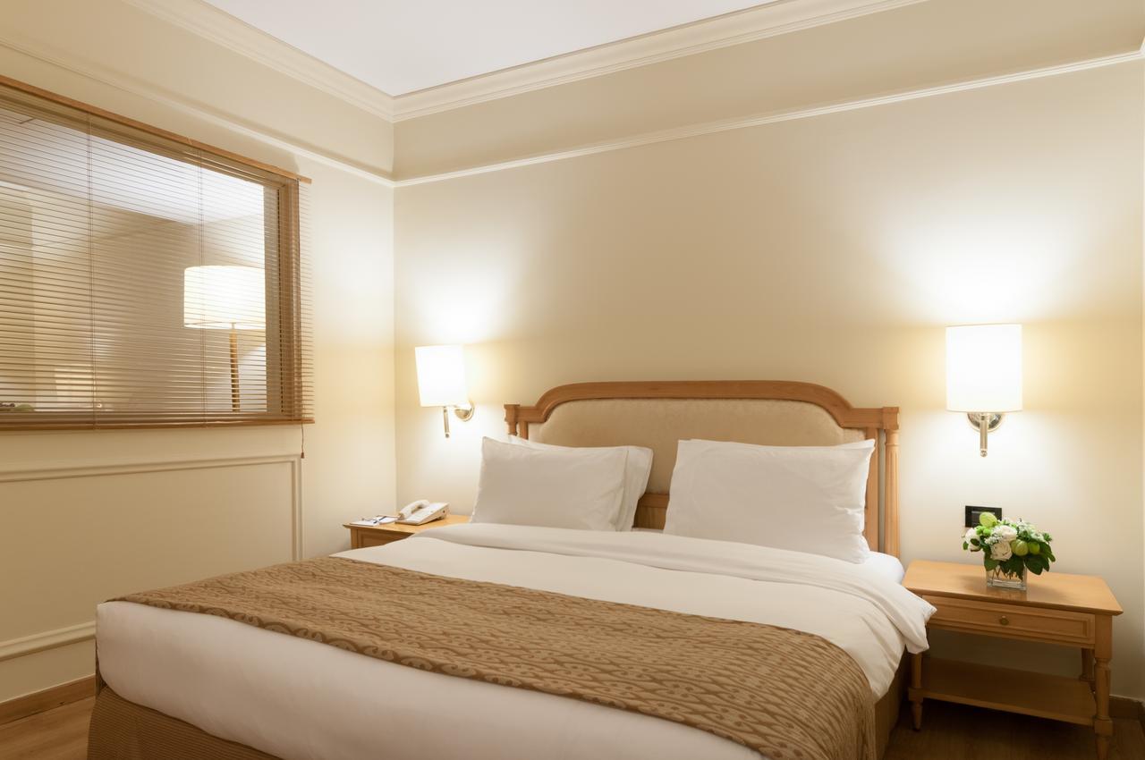 Le Commodore Hotel Beirut Luaran gambar