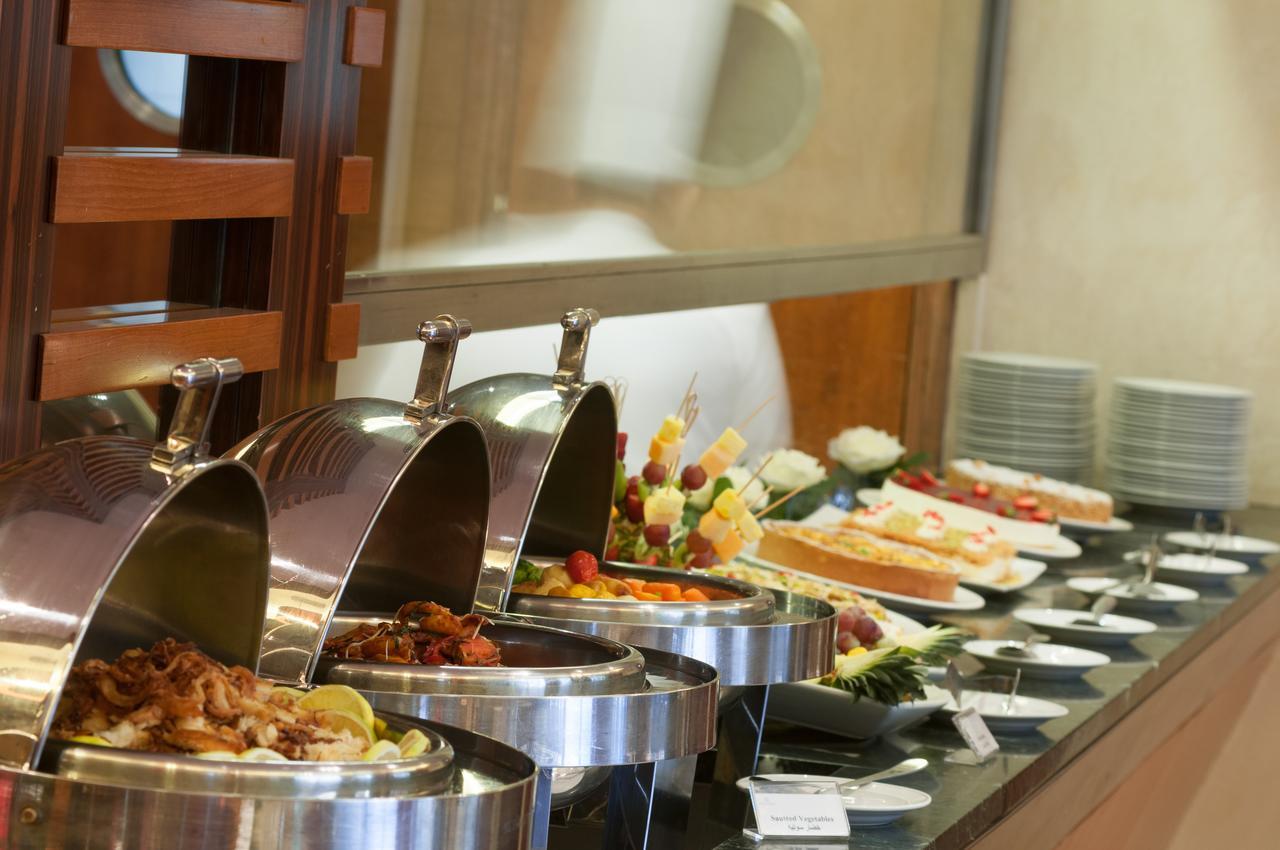 Le Commodore Hotel Beirut Luaran gambar