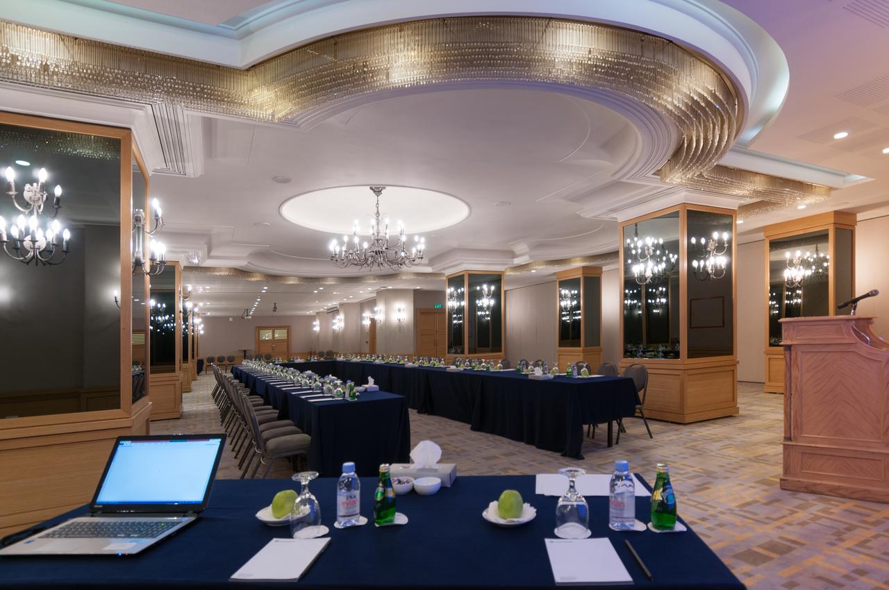 Le Commodore Hotel Beirut Luaran gambar