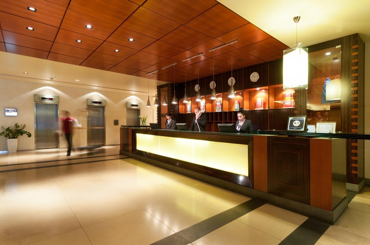 Le Commodore Hotel Beirut Luaran gambar