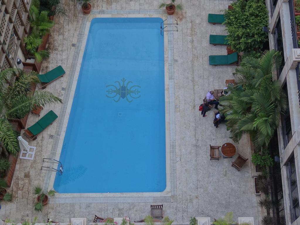 Le Commodore Hotel Beirut Luaran gambar