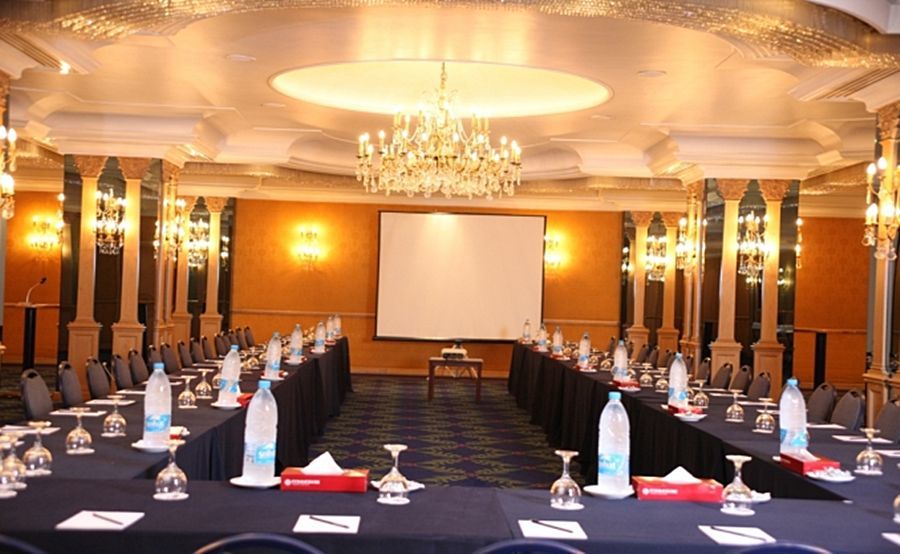 Le Commodore Hotel Beirut Luaran gambar